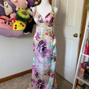 BETSEY JOHNSON WATERCOLOR FLORAL OPEN-BACK FORMAL GOWN